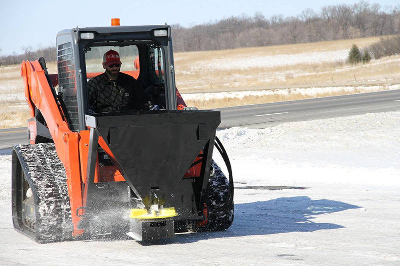 Large 13.5 cubic ft. hopper reduces reloading frequency